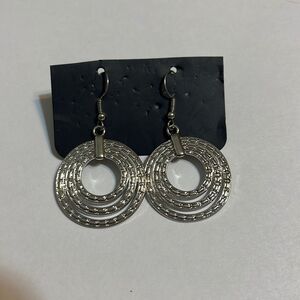 New Silver color round earrings